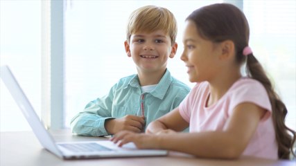 Welsh children ‘left behind’ due to digital poverty