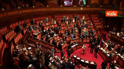 Il flash mob del M5S dopo l'approvazione in Senato del ddl sulla separazione delle carriere