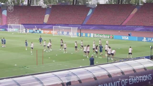Último entrenamiento de España antes de la semifinal ante Alemania