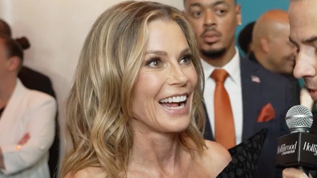 Julie Bowen Wants to Go to a Chiefs Game to See 'Happy Gilmore 2' Co-Star Travis Kelce | THR Video
