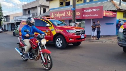 Motociclista tem suspeita de fratura na coluna após grave acidente no Brasmadeira