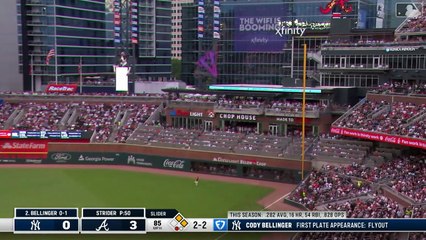 Ronald Acuna Jr con la jugada defensiva de la semana