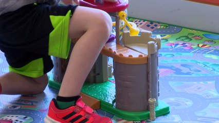 Réglementation sur l'embauche dans les CPE: Ralliement derrière la demande de modification de Denis Blais