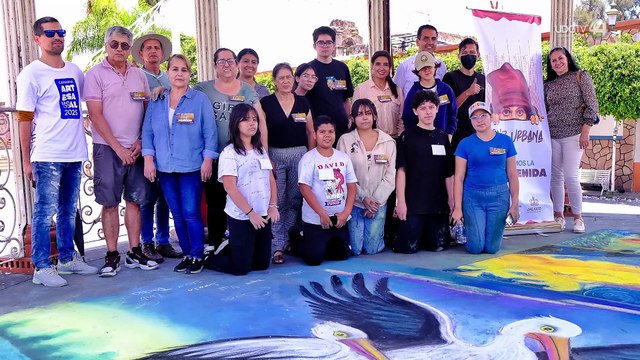 Convierten la plaza principal de Jamay en un Lienzo efímero con el taller de Arte Madonnari
