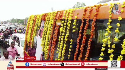 ചേതനയിൽ നൂറ് നൂറ് പൂക്കളായി...; അവസാനമായി വേലിക്കകത്ത് വീട്ടിലേക്ക്