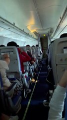 Inside the Boeing 737-800 during crosswind landing