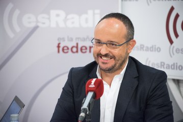 Entrevista a Alejandro Fernández: "Illa no puede ponerse de perfil. Koldo y Aldama campaban a sus anchas"