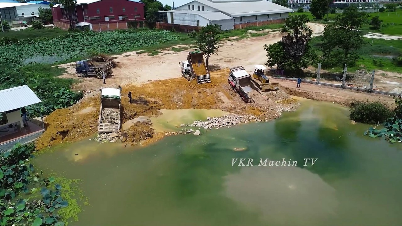 So Scary Truck Fails While  Back Upload Stone And Excavator with Bulldozer Push Up Amazing [4K HD]