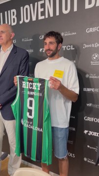 Ricky Rubio ya posa con la camiseta del Juventut de Badalona en su presentación