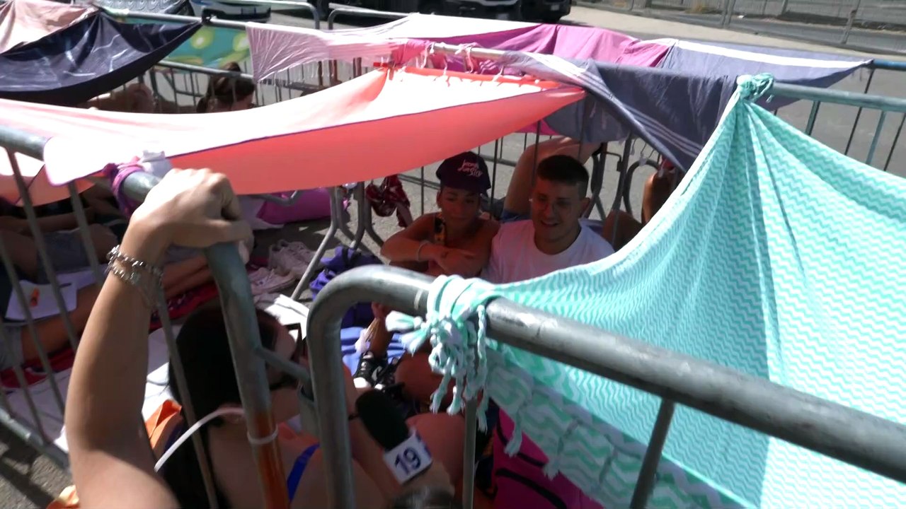 Arriva Marco Mengoni a Messina: le voci dei fans già fuori dallo stadio