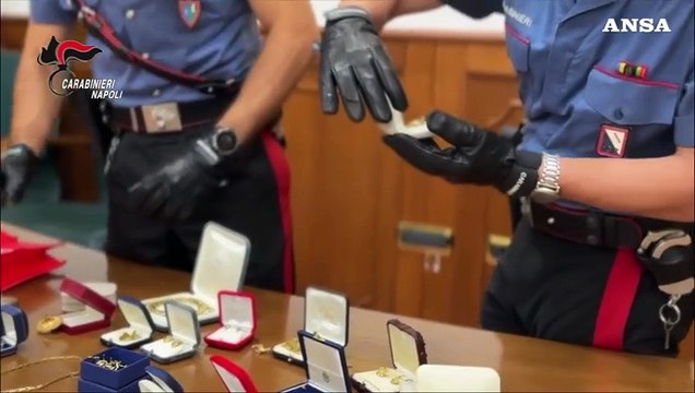 Truffe agli anziani in Campania, tre arresti a Napoli