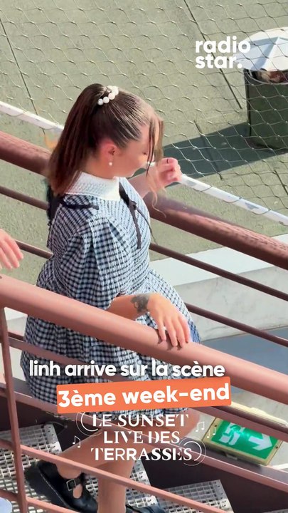 Linh arrive sur la scène des Sunset Live des Terrasses #linh #sunsetlive #concert #live