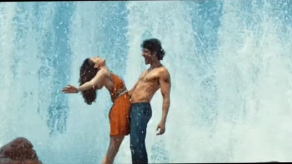 Discover Sayaara's Latest Hit: New Indian Song 🎶