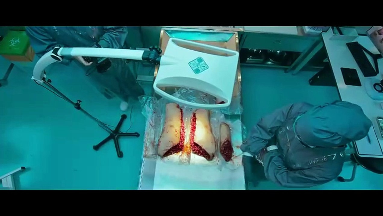 Hunter with a Scalpel - Season 1 Episode 3 (2025)