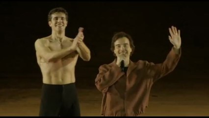 Emozionante live di Diodato ospite di Roberto Bolle all'Arena