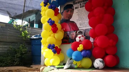 Uno de los venezolanos liberados de cárcel en El Salvador pide "castigo" para Bukele y Trump