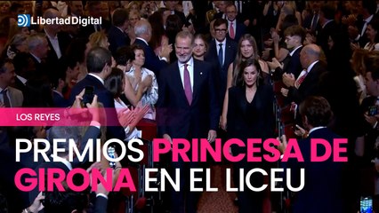 Los Reyes y la Princesa Leonor asisten a los Premios Princesa de Girona en el Liceu