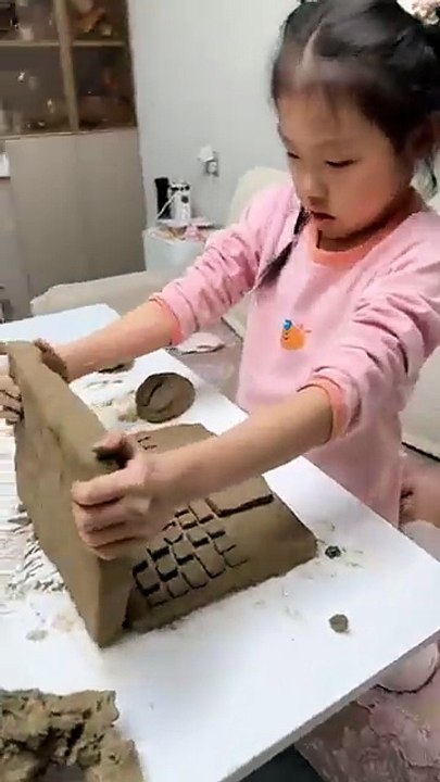 Can_I_understand_my_daughter_asking_me_for_a_computer_(360p)