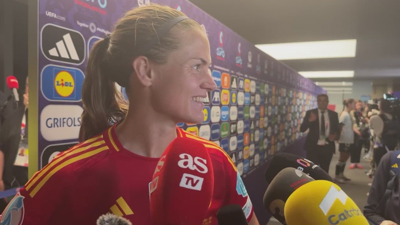 El momentazo de Irene Paredes y Cata Coll tras clasificar a la final de la Eurocopa