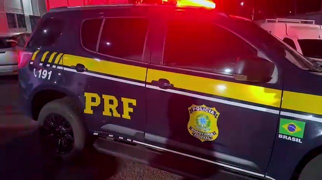 Carga ilegal interceptada: PRF apreende cigarros contrabandeados na BR-277 em Cascavel