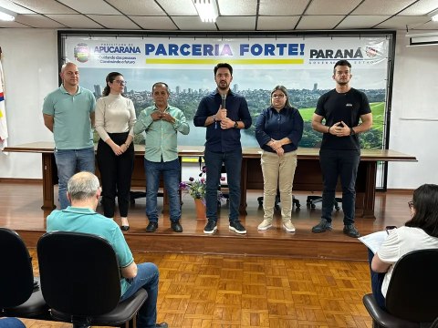 Prefeito e vereadores anunciam recursos de R$ 3 milhões para Apucarana