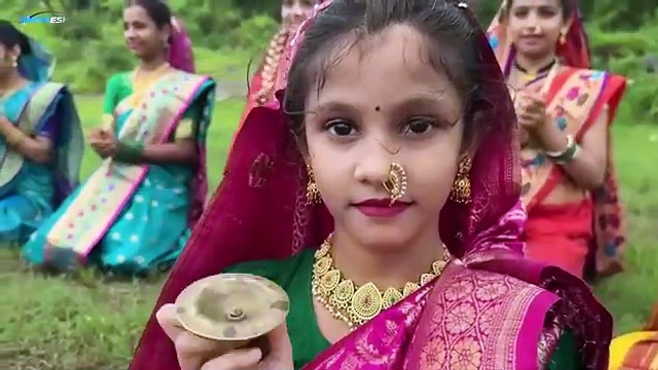 Savla Dev Maza Ubha Vitewar - Marathi Folk Dance Performance | Laxmi Dance Academy | Dance Class in Badlapur