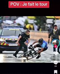 "Wallah je vais gagner la course": un homme s'incruste à vélo sur le Tour de France