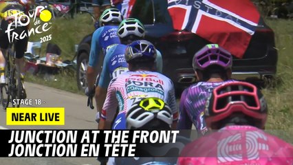 Riders make the junction at the front - Stage 18 - Tour de France 2025