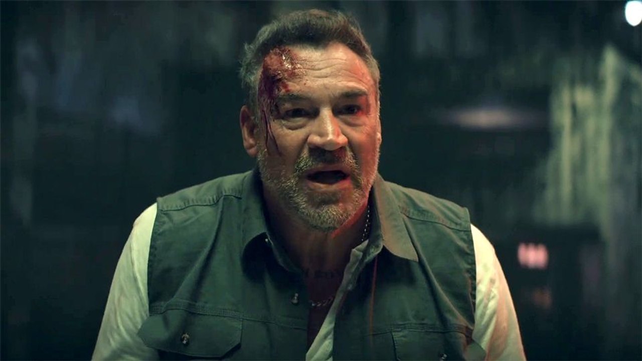 Hostile Takeover Trailer OV