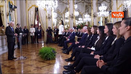 Mattarella a nazionale di calcio femminile: Ottenuto il vostro trofeo, scritta bella pagina di sport