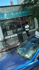 Who  trim that guy🤣🤣🤣🤣🤣