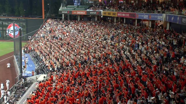 프로야구 역대 최소경기 800만 관중 돌파...역대 최다 매진 타이 기록 / YTN