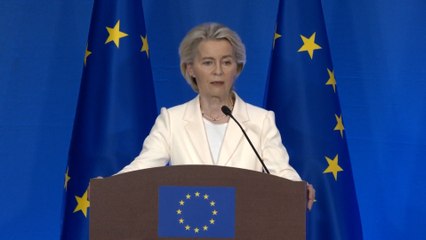 La UE defiende soluciones "pragmáticas" con China para retirar barreras y distorsiones comerciales