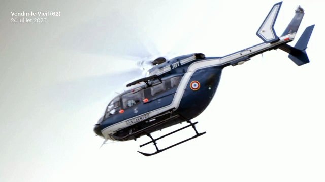 Des fourgons transférant des narcotrafiquants arrivent à la prison de Vendin-le-Vieil