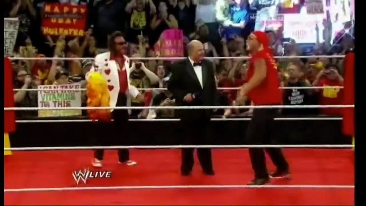 WWE CUMPLEAÑOS DE HULK HOGAN WWE RAW 2014 TRIBUTE