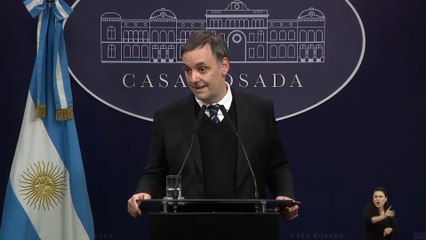 Adorni intentó desentenderse de lo ocurrido con la periodista de Página/12