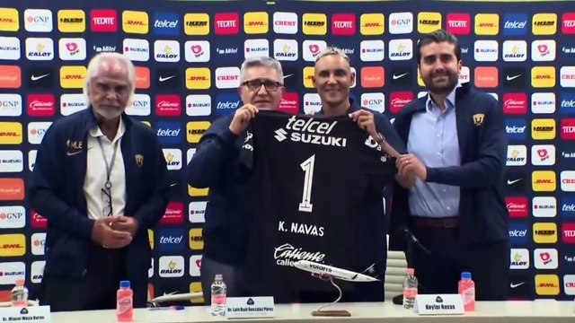 Keylor Navas es presentado oficialmente como portero de Pumas para el Apertura 2025