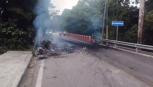 Protestan en la costa de Barahona por apagones prolongados
