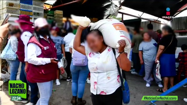 Ciudadanos reciben bienes incautados tras megaoperativo en el Edomex | Nacho Lozano