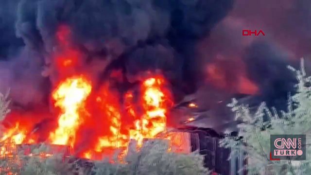 SON DAKİKA | Bursa'da geri dönüşüm tesisinde yangın! Dumanlar gökyüzünü kapladı