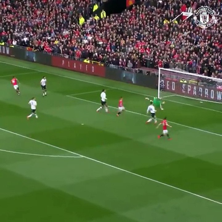 Marcus Rashford humilla a Alexander-Arnold en Old Trafford: nuevo duelo en los clásicos
