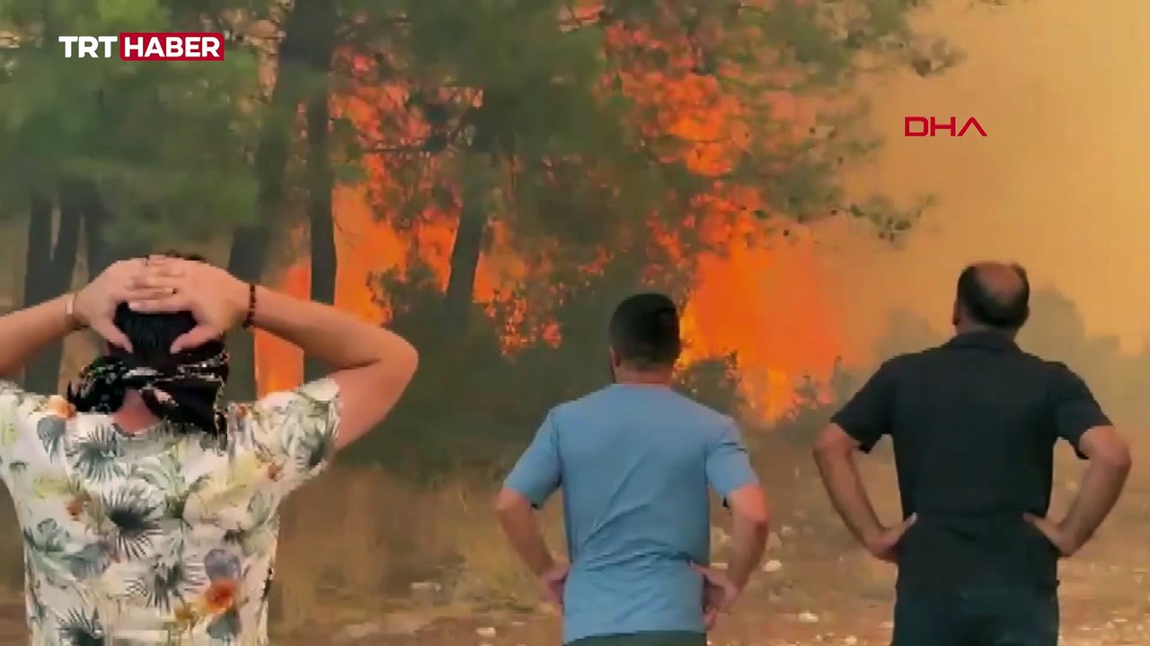 Antalya'da orman yangını: Havadan ve karadan müdahale ediliyor