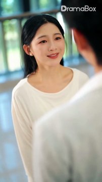 The secret lover in the relics - This man has a marriage agreement with the three daughters of the Lu family and will marry one of them at the age of 22