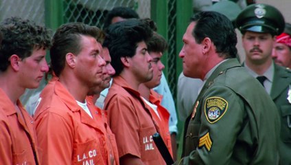 Mit Stählender Faust