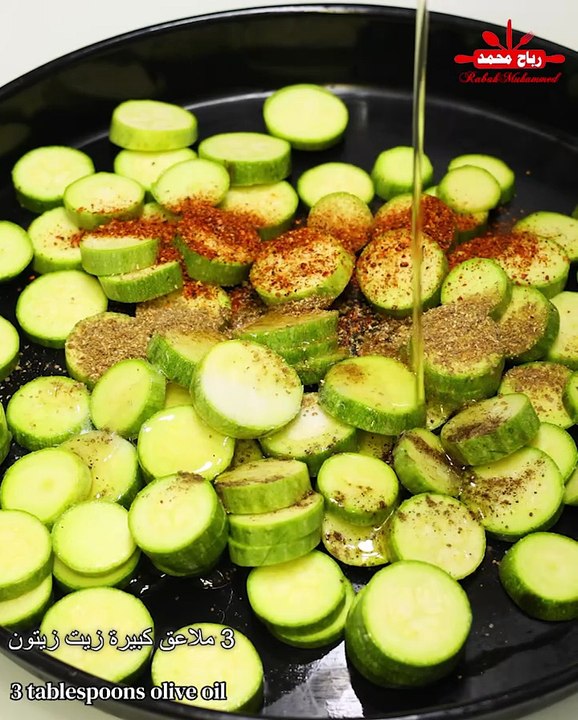 صينية لحمة مفرومة مع الكوسا 😋 ألذ طبق سريع وسهل صينية الكوسا باللحمة المفرومة وجبة عائلية تحفة مع رباح محمد 🔥