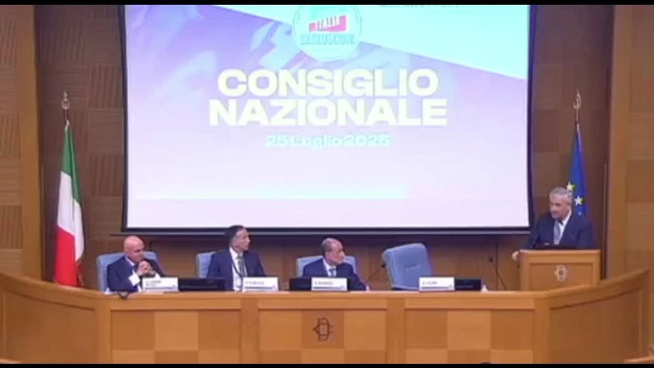 Tajani: vinceremo di sicuro il referendum su separazione carriere