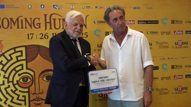 A Giffoni Sorrentino consegna ad Anas il premio Drive the Change