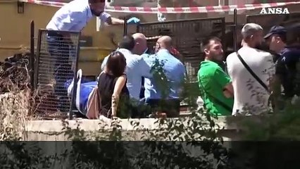 Morti tre operai caduti da un montacarichi a Napoli