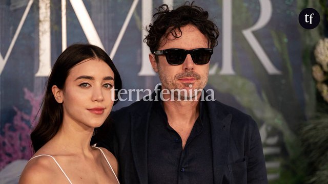 C'est sa fille ? : la différence d'âge entre cet acteur et sa petite-amie fait polémique