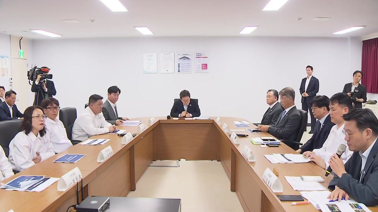 이 대통령, 산재사망 발생 공장서 "죽지 않는 사회 만들 것" / YTN